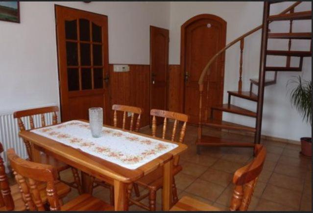 Apartman Foldes Tibor Villa Veľký Meder Esterno foto
